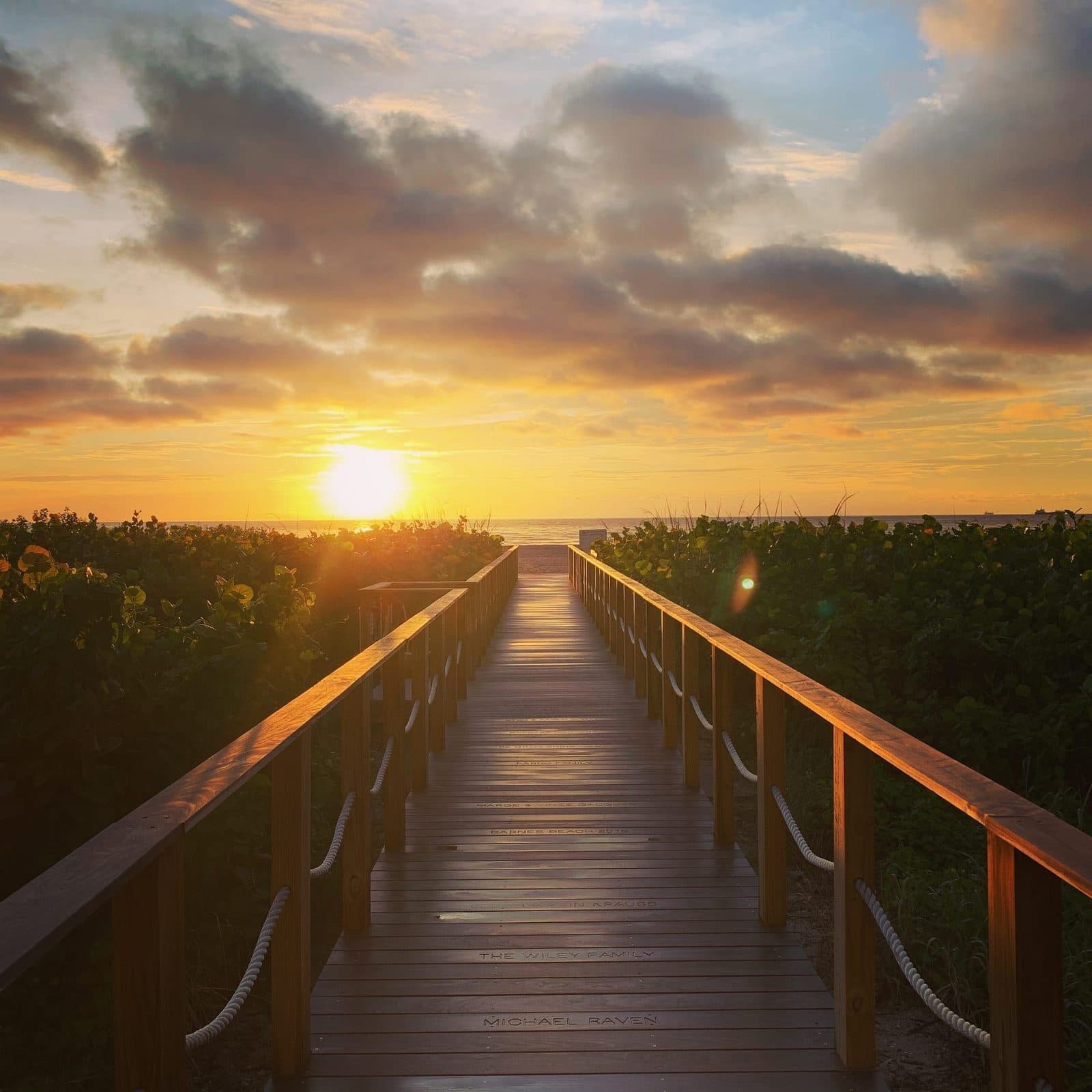 Beaches Near West Palm Beach: A Local Guide