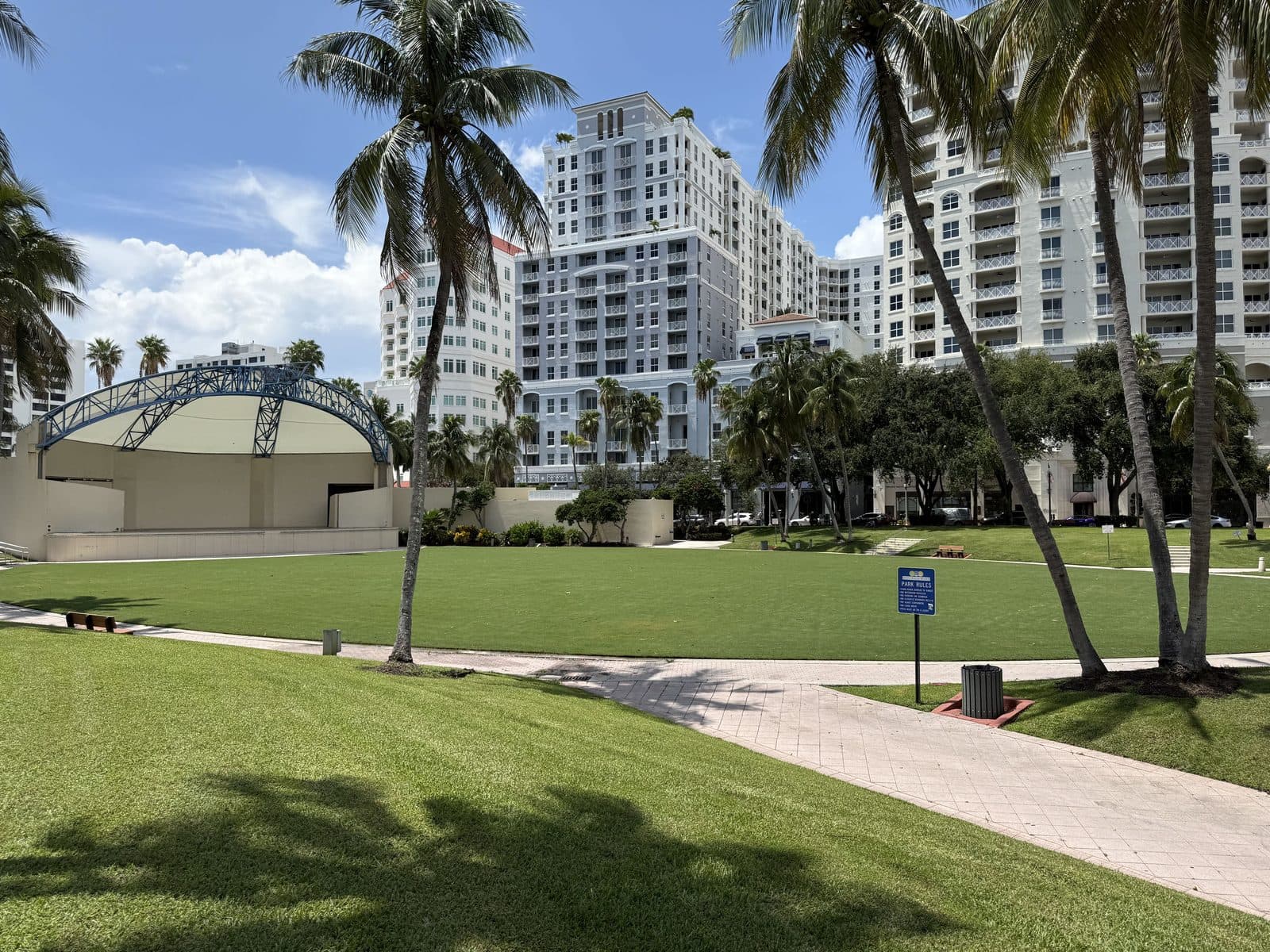 Nightlife in West Palm Beach