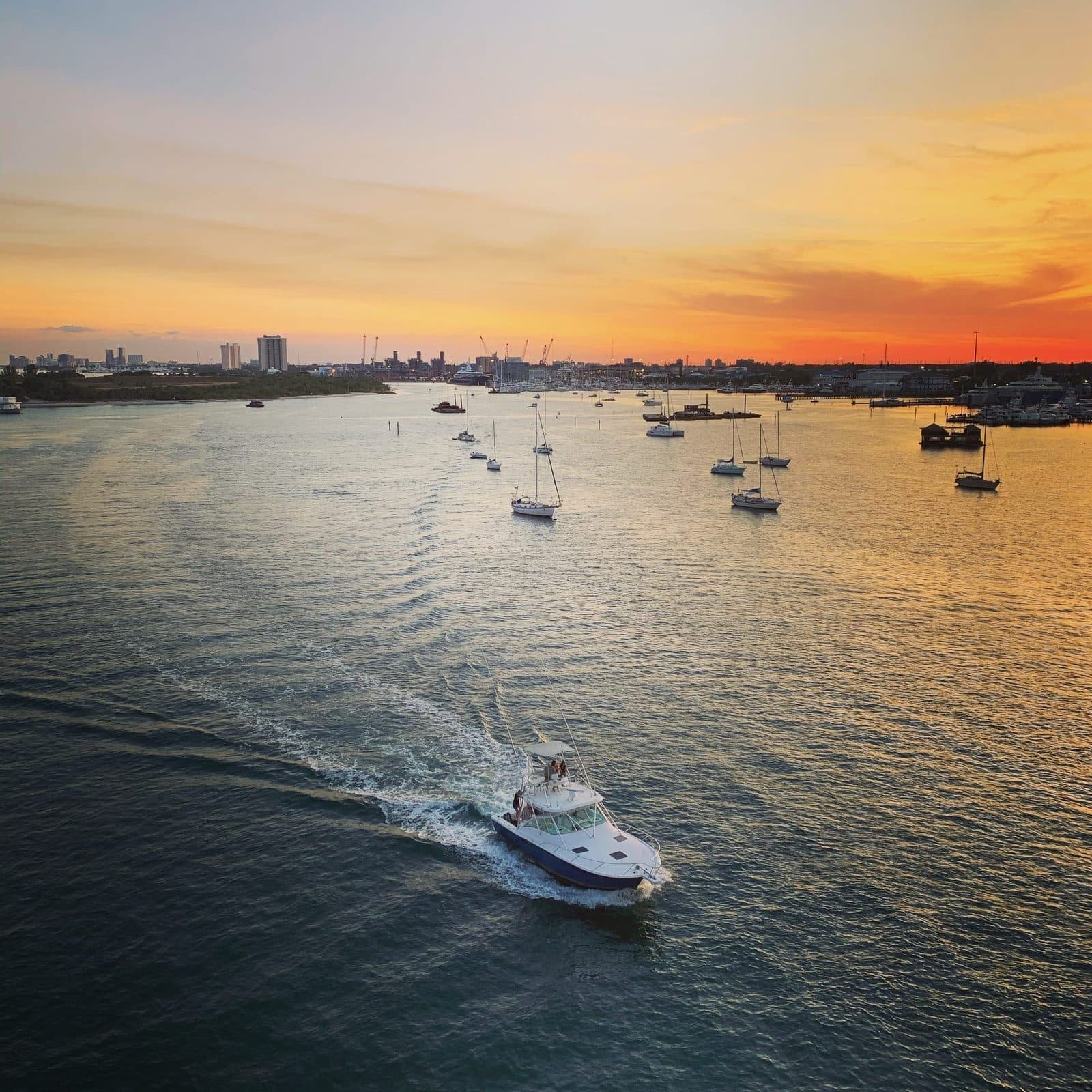 Waterfront Activities Near West Palm Beach Condos